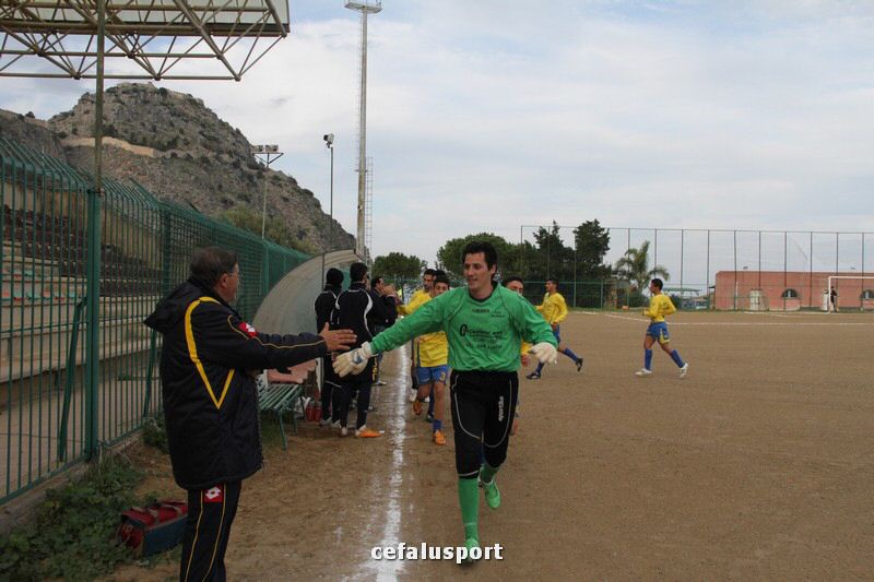 111118 sport 099_tn.jpg